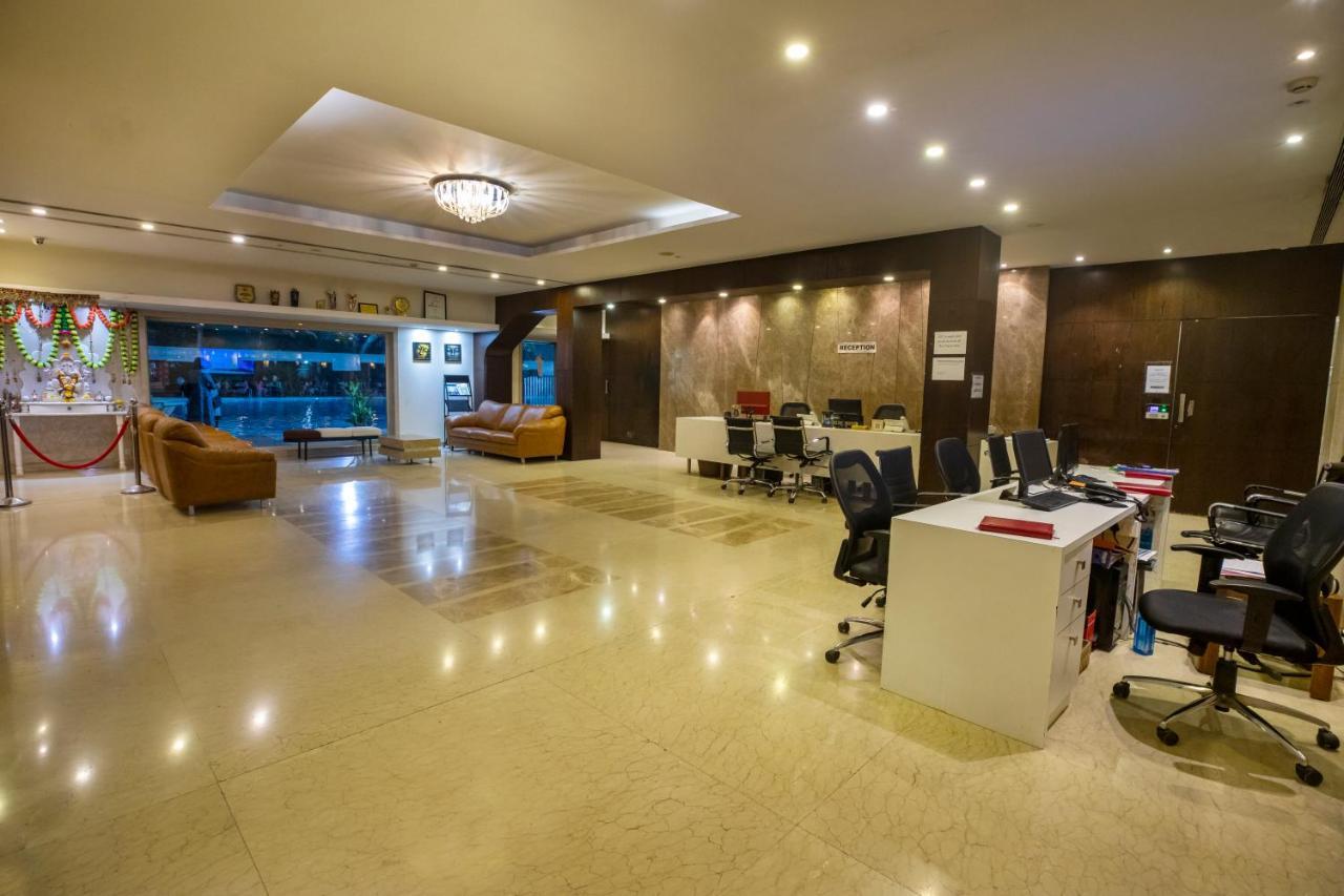 The Thane Club מראה חיצוני תמונה